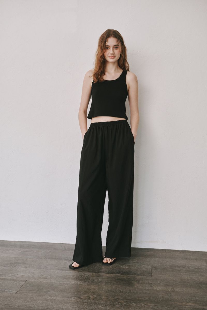 Round sleeveless (Black)