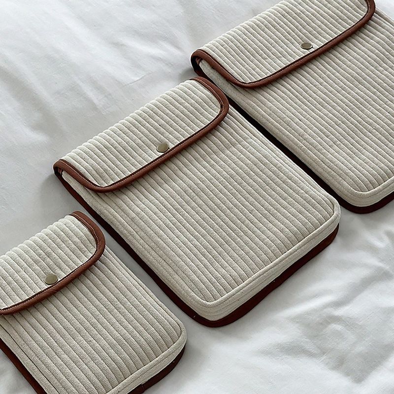 Tablet pouch [L] (Bread)