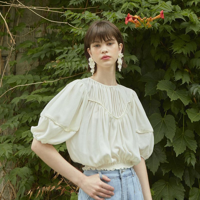 [LINE] Pipping Shirring Blouse