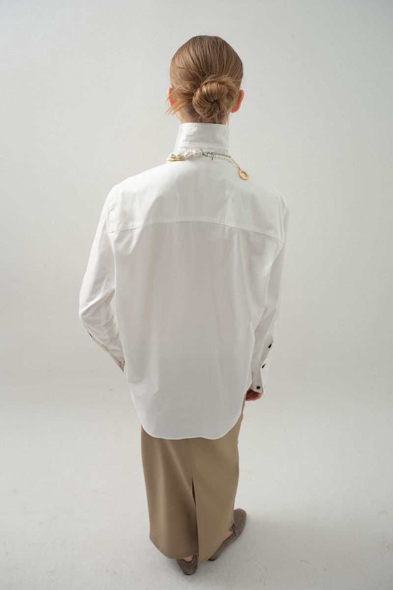 Hidden Embroidery Stitch Shirt_White
