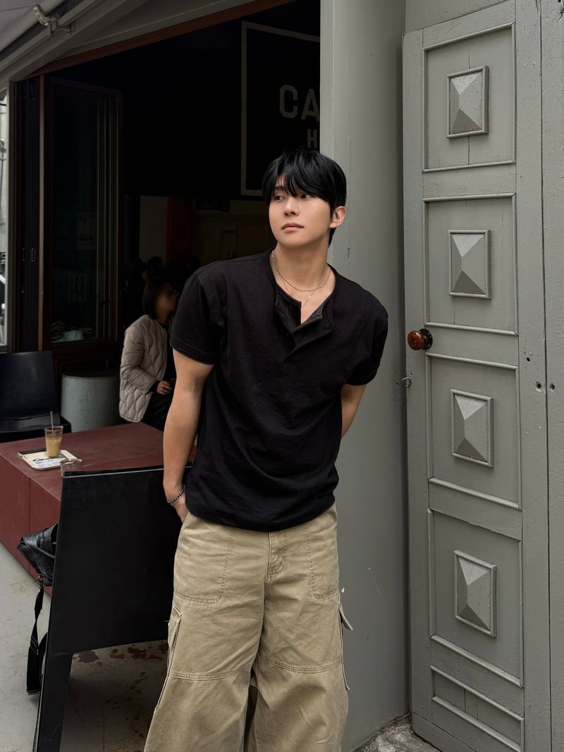 Thorpe layered henley neck short sleeve