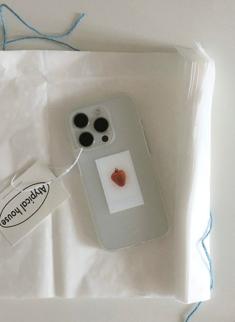 Atypical house（エイティピカル ハウス）の「[ソフトジェリー] ストロベリームード（Smartphone Accessories）」