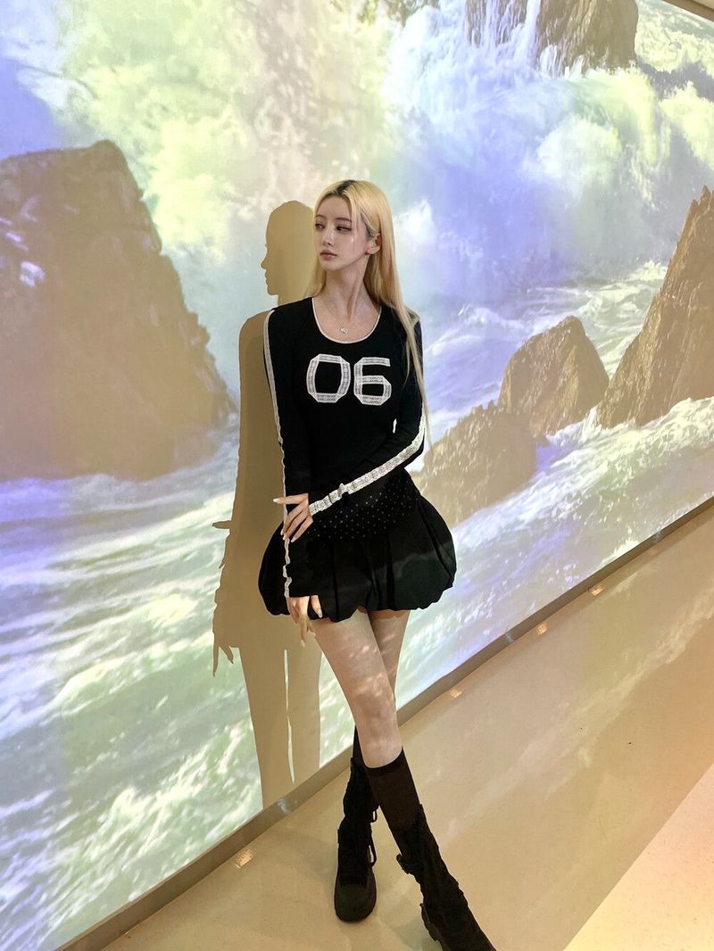 Seow(ソウ)の「1474. Number lace track T (3color)(Tops)」