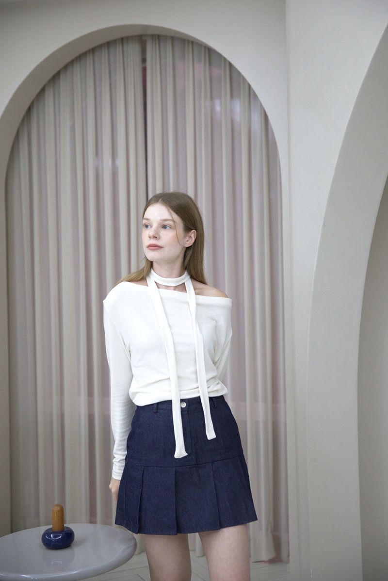 Drape Shirring Muffler T-shirt Ivory
