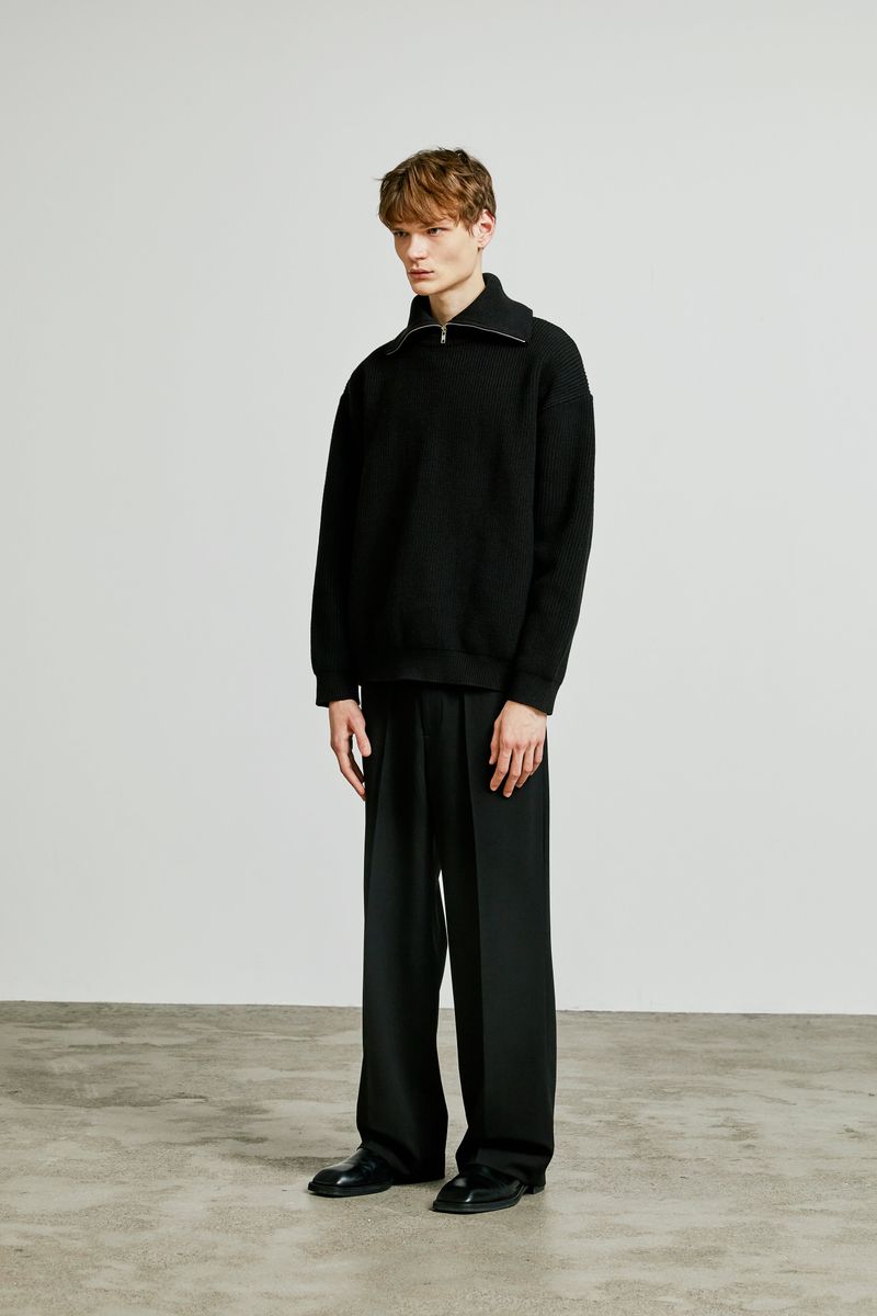 neck warmer wide collar zip-up knit black