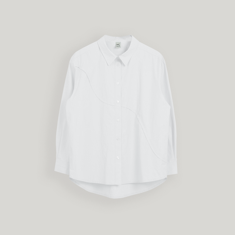UBEIGE（ユーベイジ）の「White Wave Shirts（Tops）」