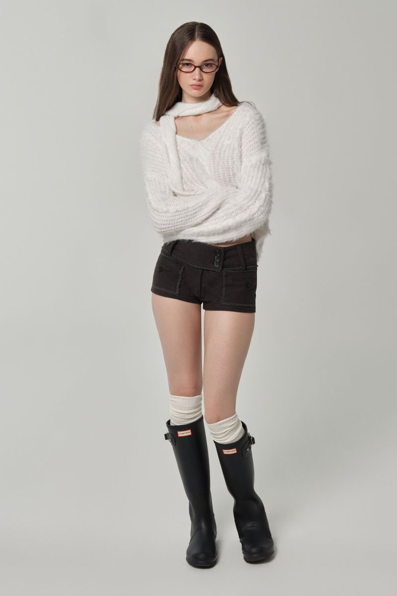 Three-button lace short, Charcoal