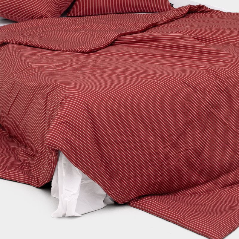 Dust-Free Classic Stripe - Red Duvet Cover - Q size