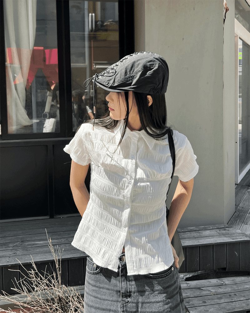 GUSTA（グスタ）の「Ripple Mood Stripe Span Shirring Short Sleeve Shirt (3 colors)（Tops）」