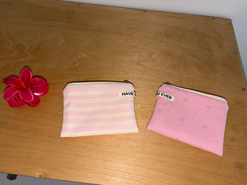 Terry candy stripe flat pouch - pink , M size