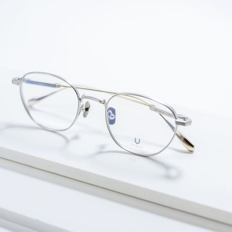 Knouun Round titanium glasses CODE. 102. B Silver N Gold