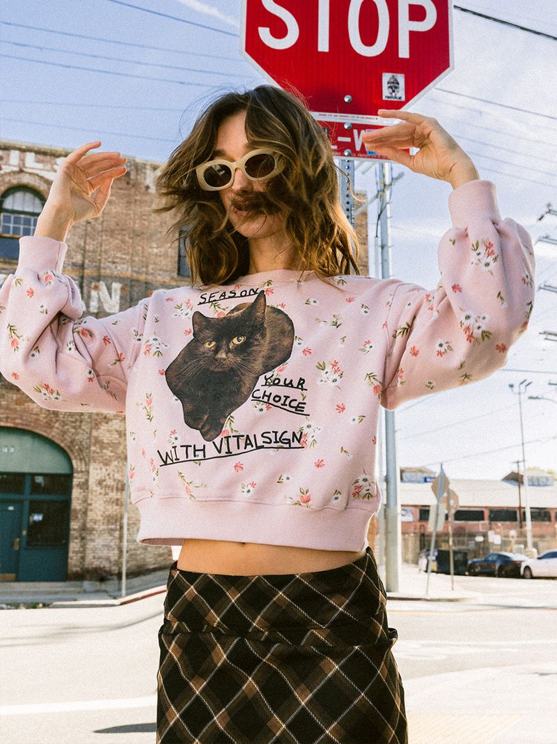 Flower Cat Lettering Sweatshirt (Pink)