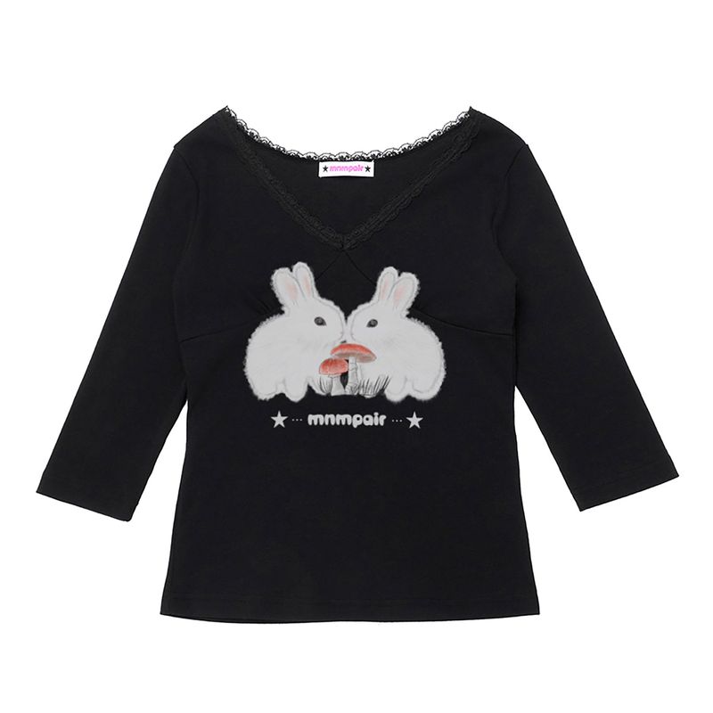 Rabbit Lace V-Neck Tee Black