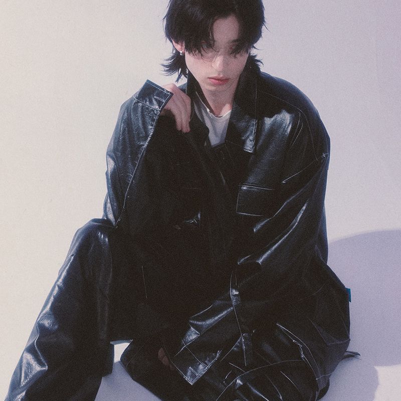 glossy strap shirt_black