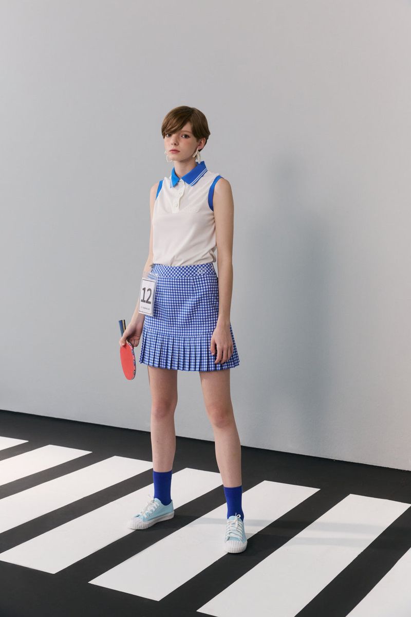 Check pleated skirt