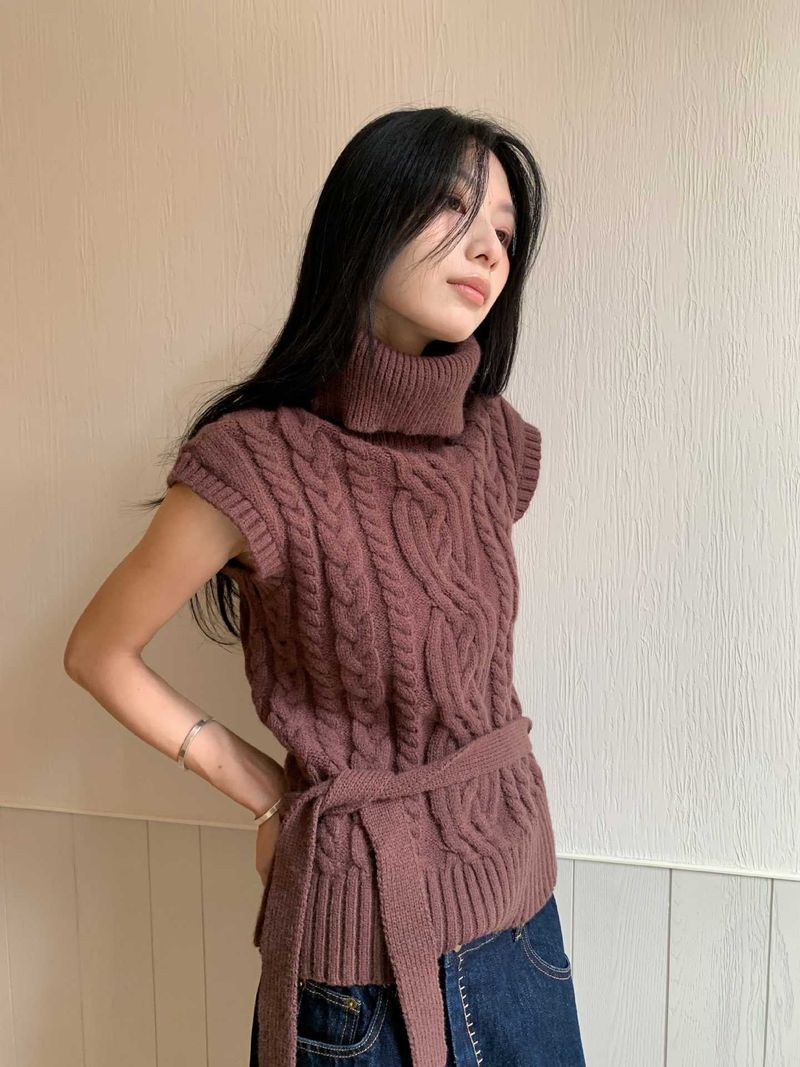 turtleneck twisted strap sleeveless knitwear