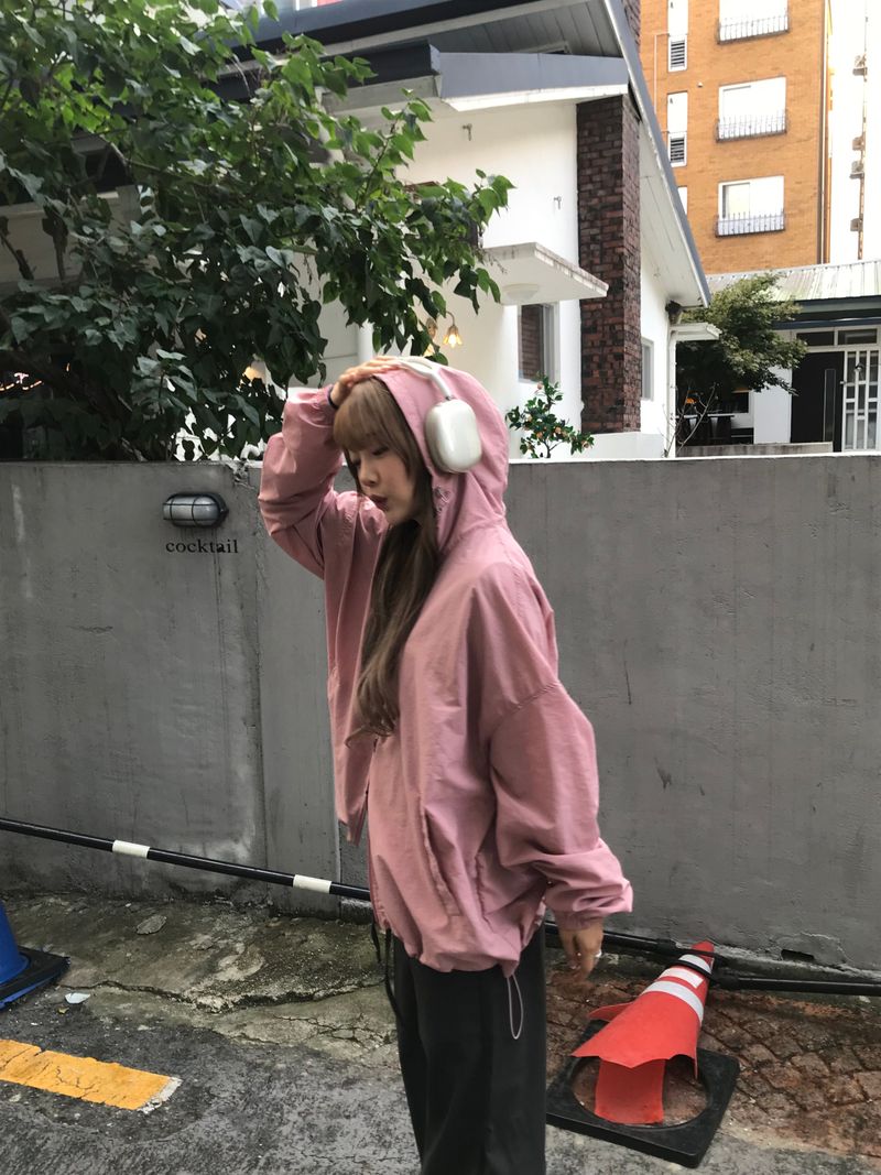 Darwin hood windbreaker