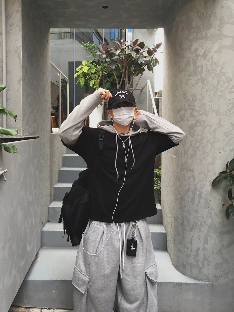 Grade Layer Hooded Long Sleeve T-Shirt 4C
