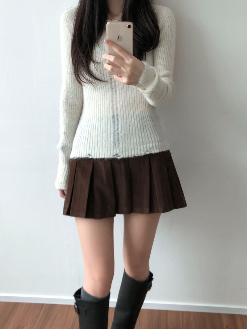 Archie Damage Knitwear (3 colors)