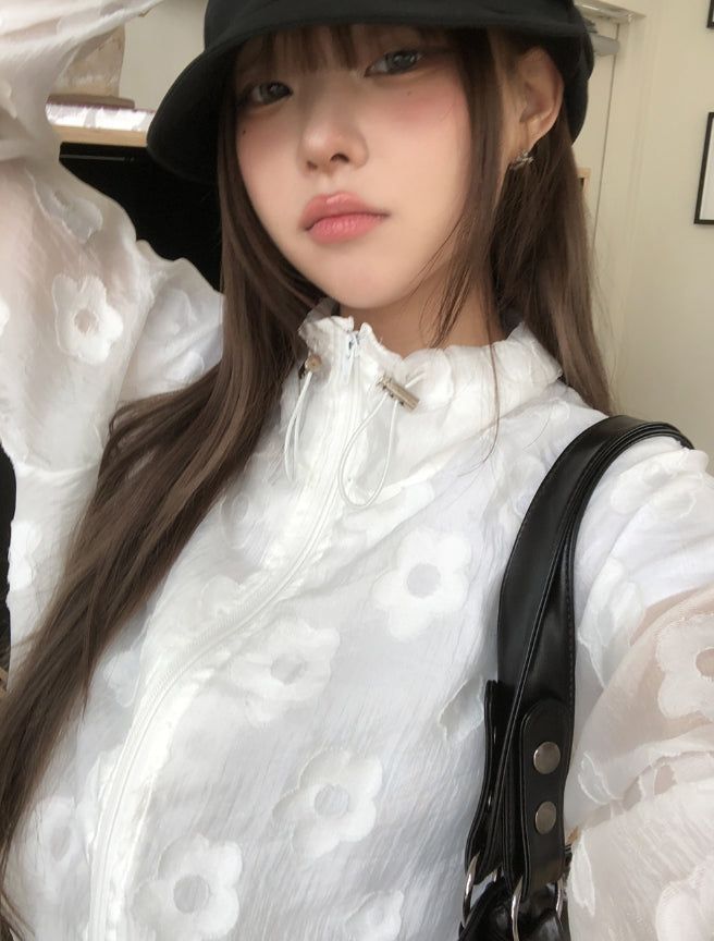 Ropin Flower See-Through Windbreaker Jumper