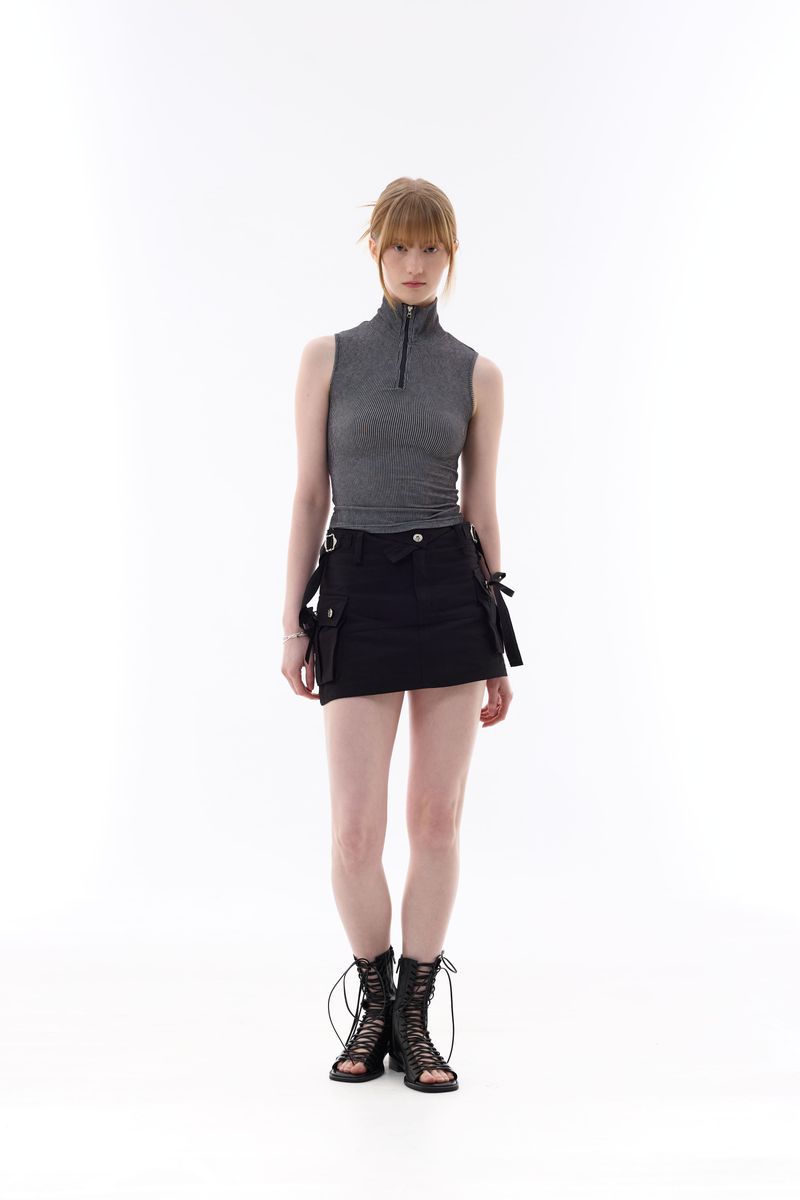 JOSEE HALF ZIP-UP / CHARCOAL