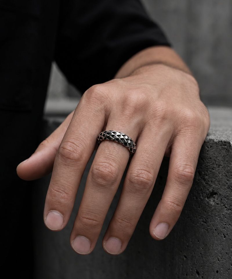 NR-306 Dragon Scale Daily Ring