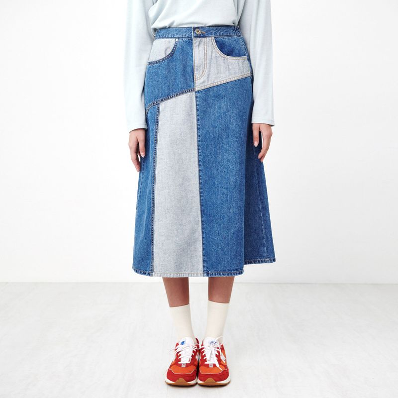 Between A and B(ビットウィーンエーアンドビー)の「INSIDE-OUT BANDING DENIM SKIRT_BLUE(Skirts)」
