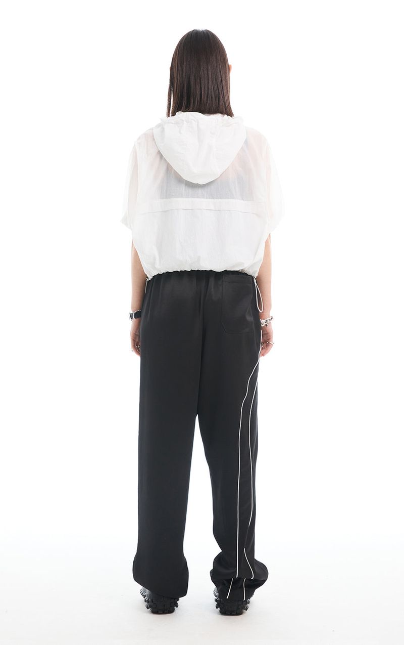 HALF ZIP-UP JUMPER_WHITE