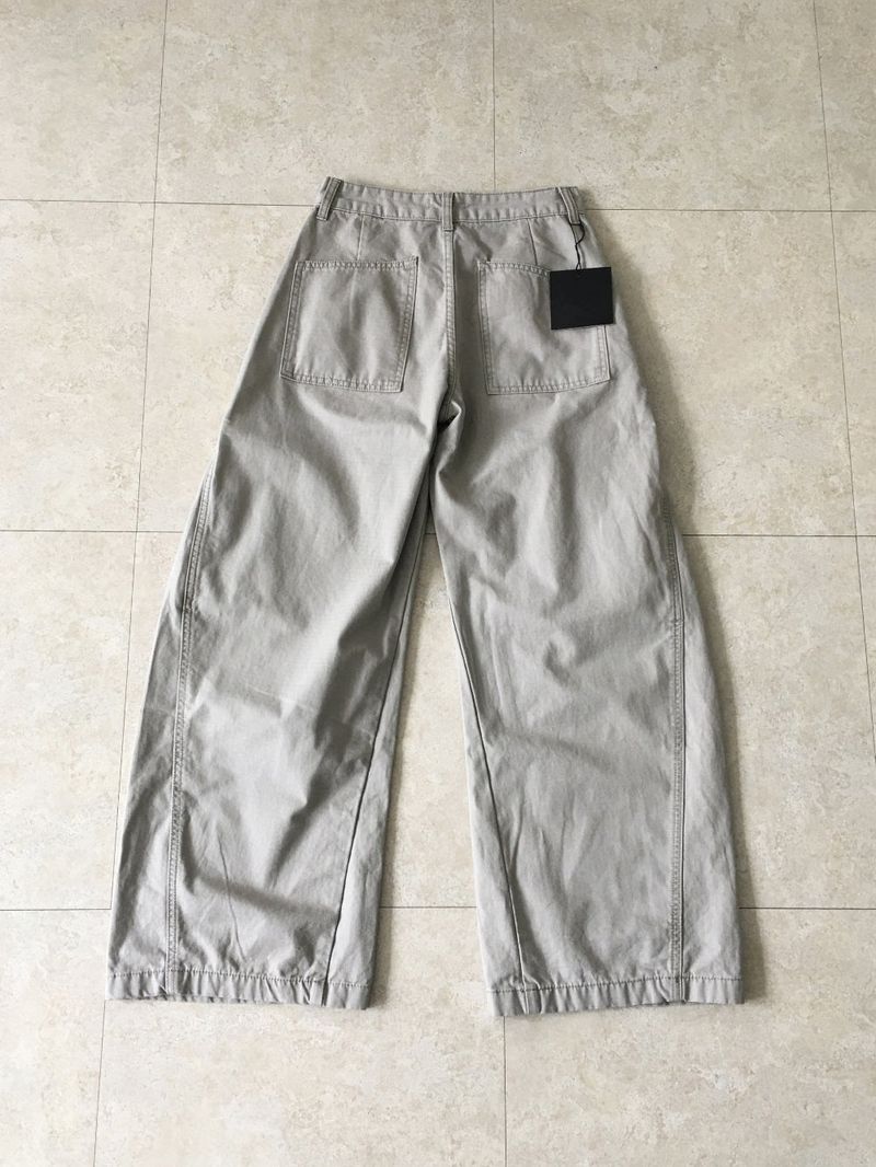 Rivet panel cargo pants