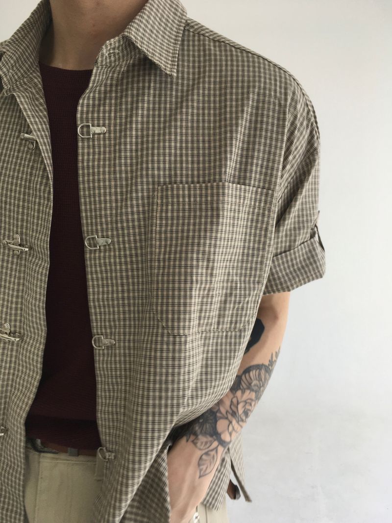 crop buckle shirt(2colors)