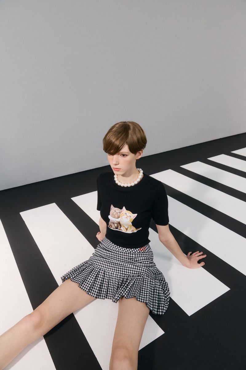 Check pleated skirt