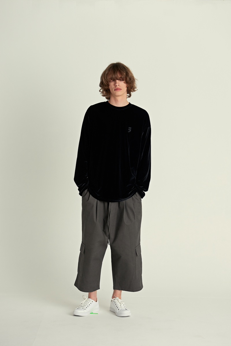 ドロップショルダーベルベットTシャツ