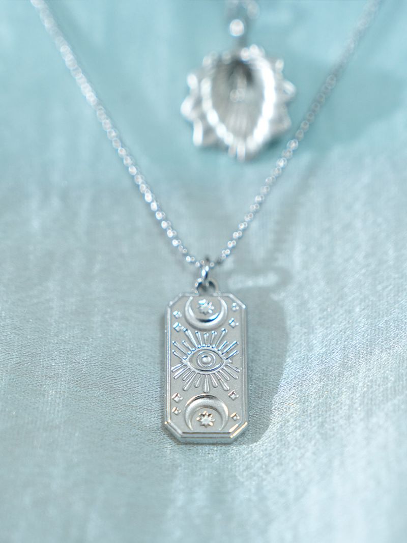 Boho Libertude（ボホリベルチュード）の「Lucky Eclipse Necklace（Accessories）」