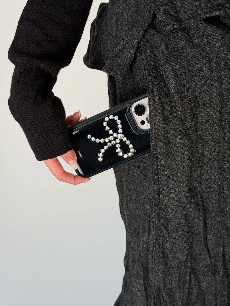 ribbon stud case (black)
