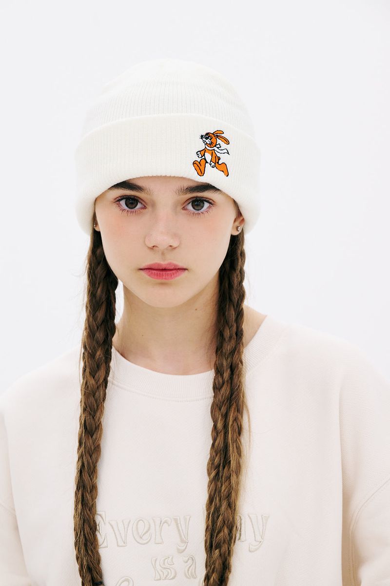 SUNDAY RABBIT BEANIE