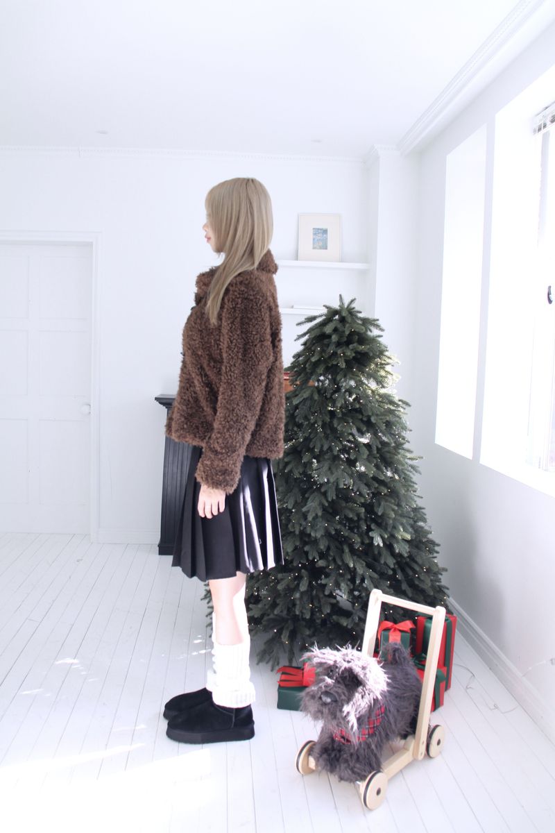 Soft wool two-button fur cropped jacket jumper (2colors)