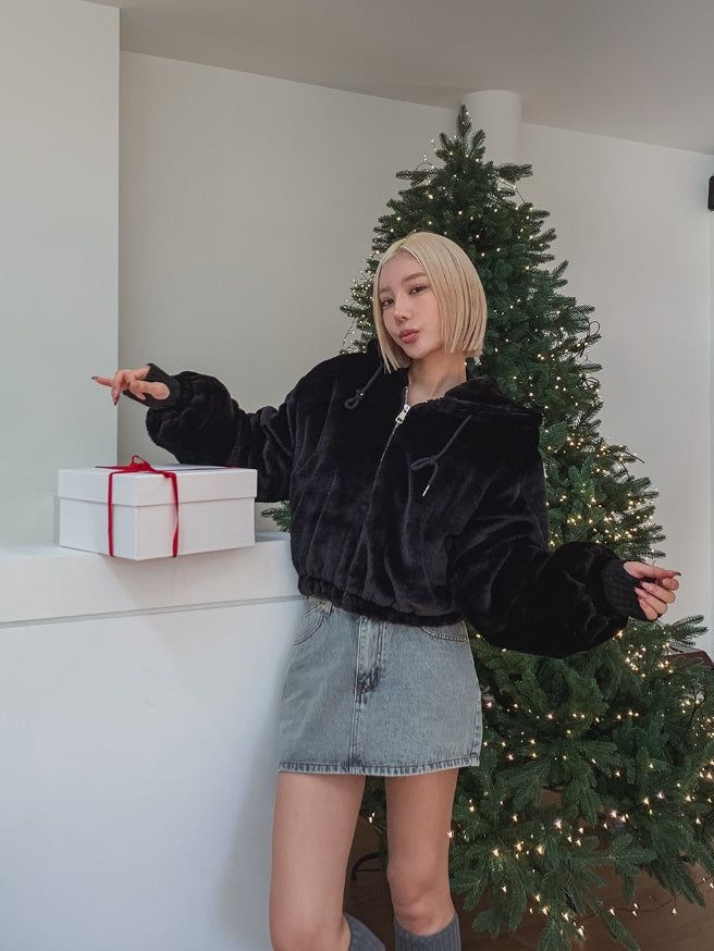 Cardi crop hooded fur jumper