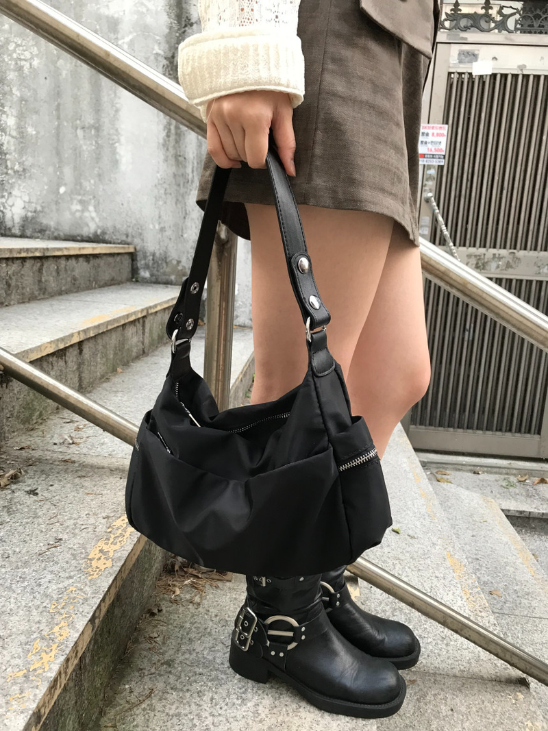 timelineseoul（タイムラインソウル）の「ナイロンミディアムショルダーバッグ（バッグ）」