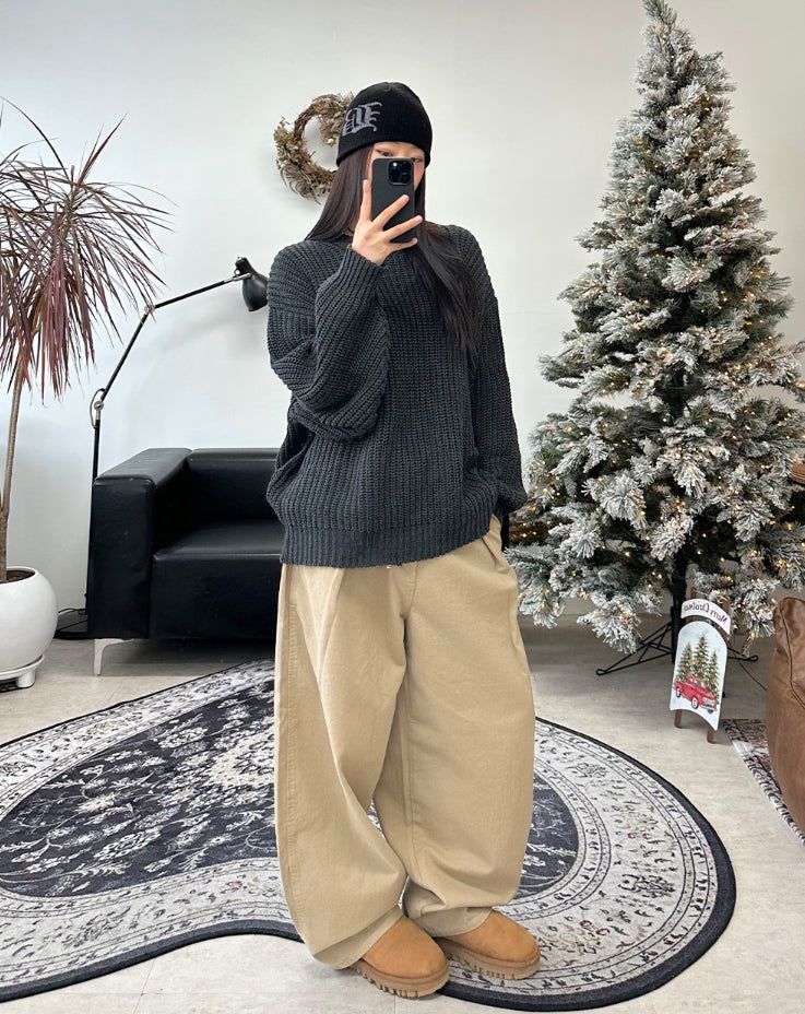 Rupel Haji Round Knit