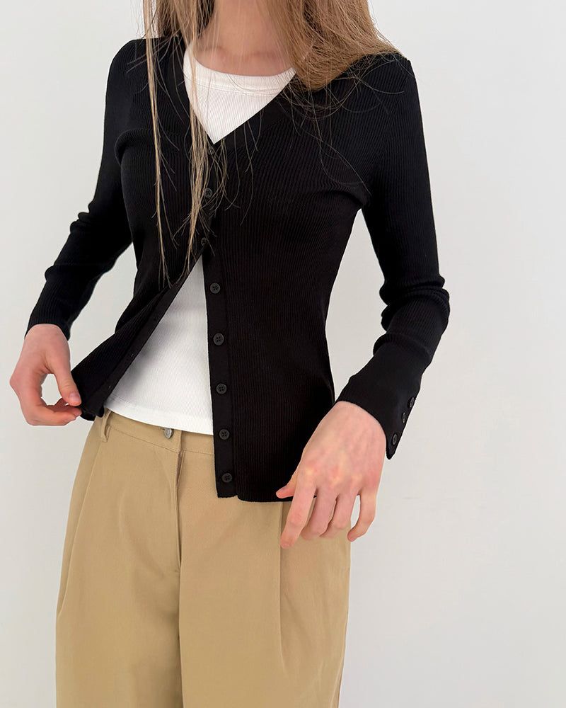 [ORIGINAL] Evin Slit Button Cardigan