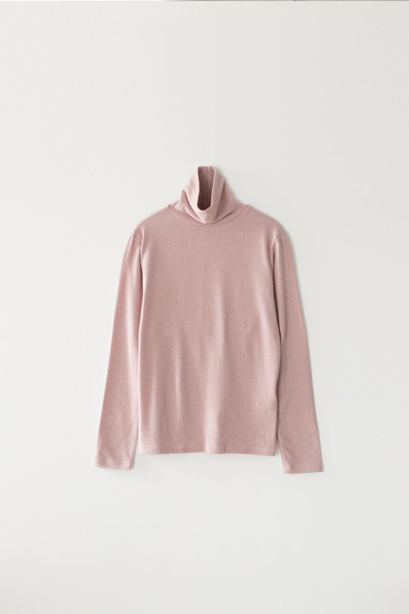 PLAT DU JOUR(プラドゥジュール)の「Basic turtle neck T-shirts (Pink)(Tops)」