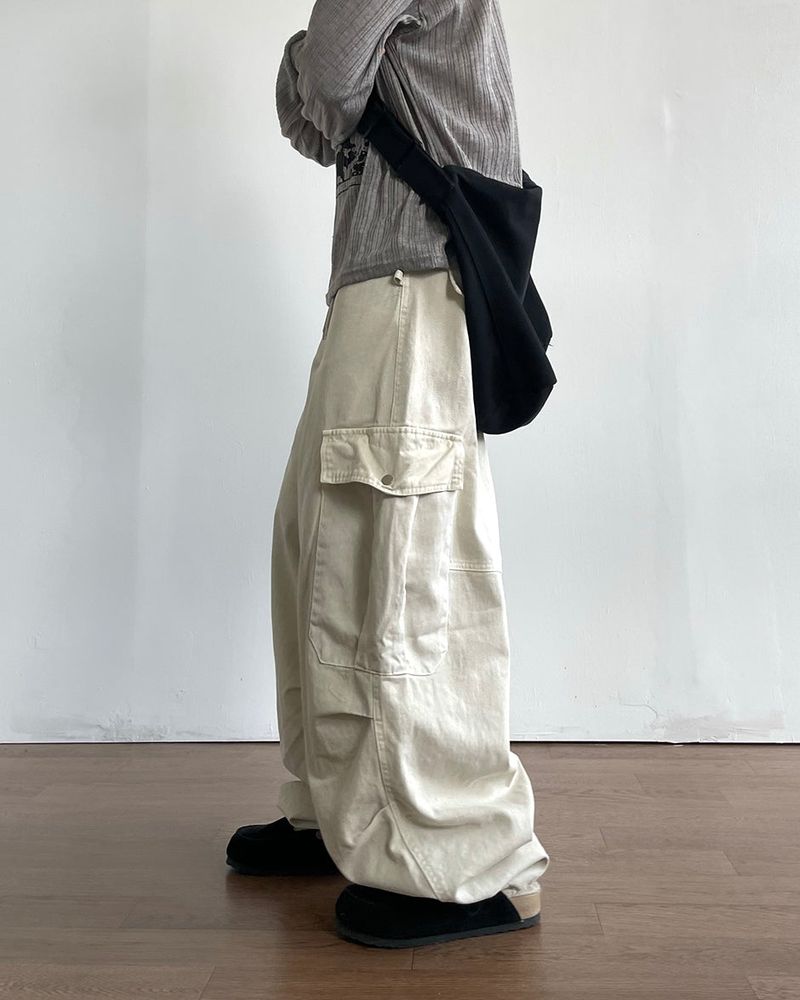 Lever Pigment Cargo Pants