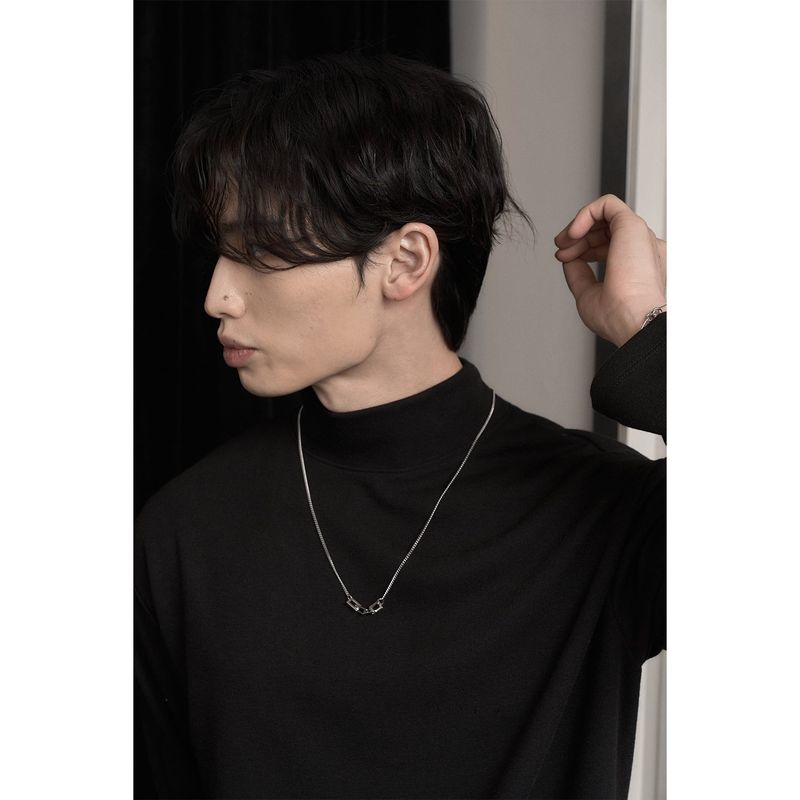 Frame Necklace