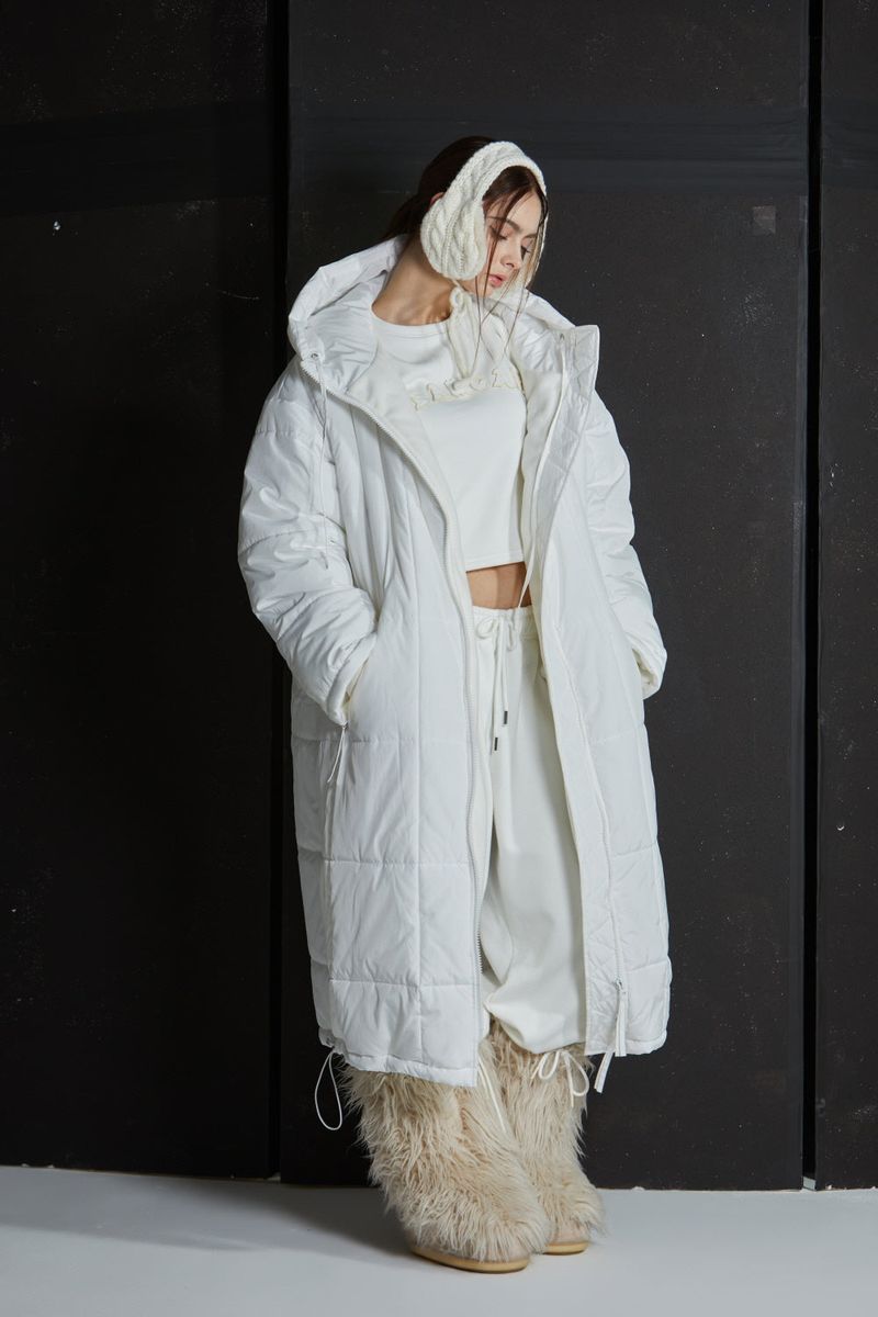 GL LONG PADDING -WHITE