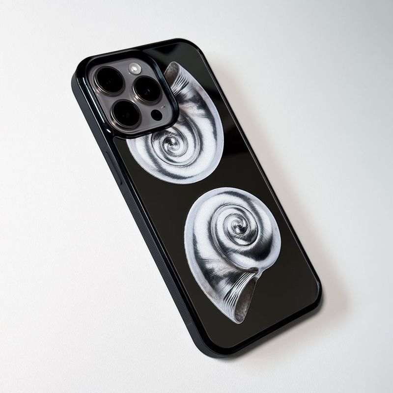 NTA Silverborn Concha Bumper Mirror Phone Case