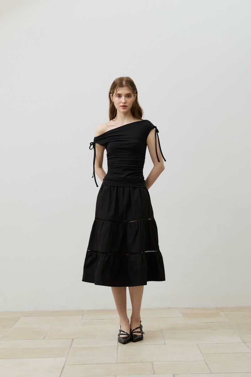  LILY OFF-SHOULDER SHIRRING TOP / BLACK
