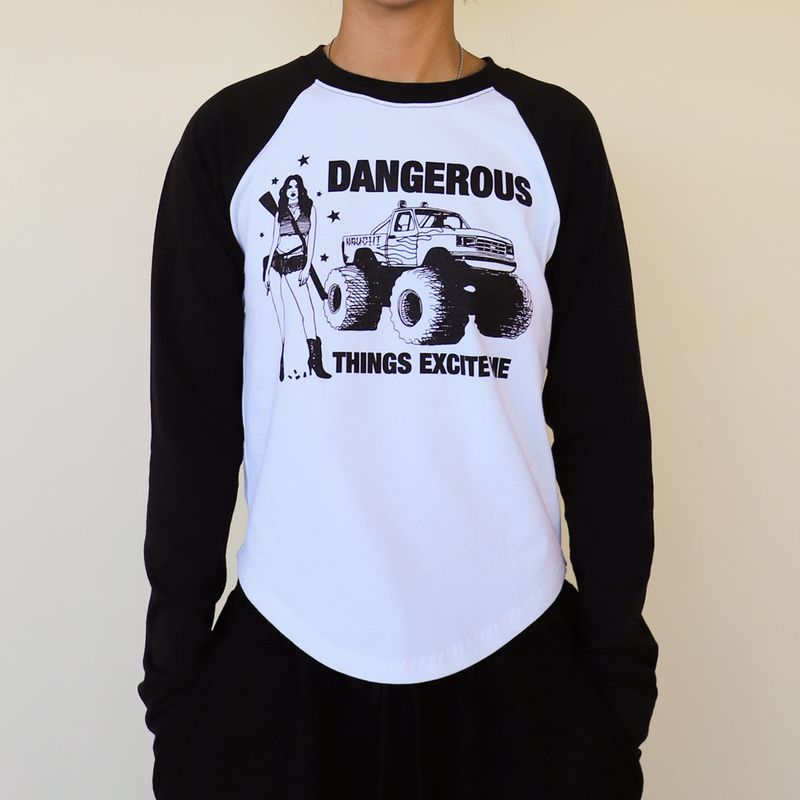 KRUCHI(クルチ)の「DANGEROUS Raglan long-sleeved T-Shirt (WHITE) WOMENS(Tops)」