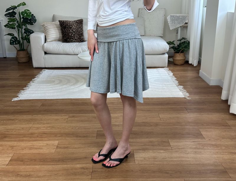 roll mini skirt