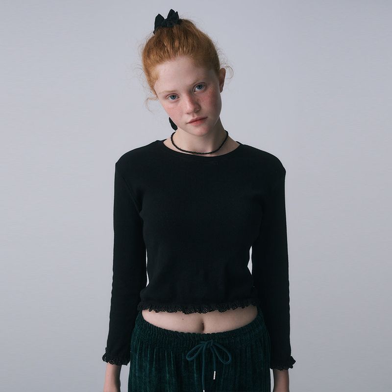 LACE HEM LONG SLEEVE TEE, BLACK