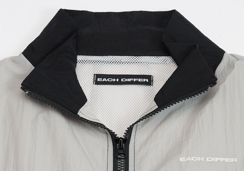 REFLECTIVE WIND BREAKER_BLACK
